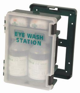 EYE WASH STATION