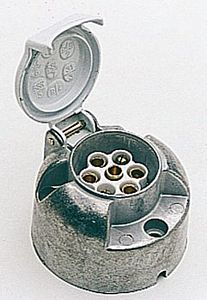 12 VOLT 7 PIN TRAILER SOCKET